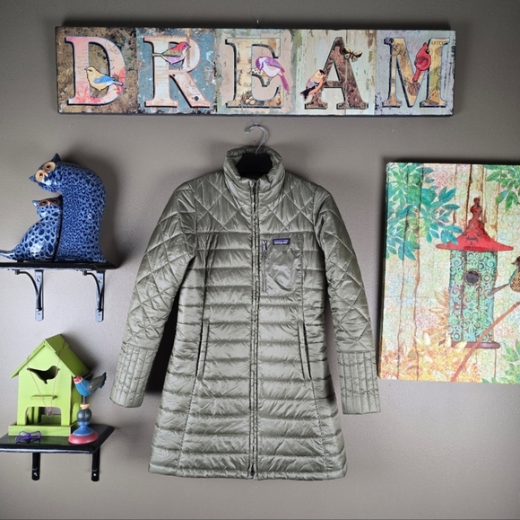 Patagonia Radalie Insulated Quilted Parka Long Coat Size Small - Picture 10 of 14